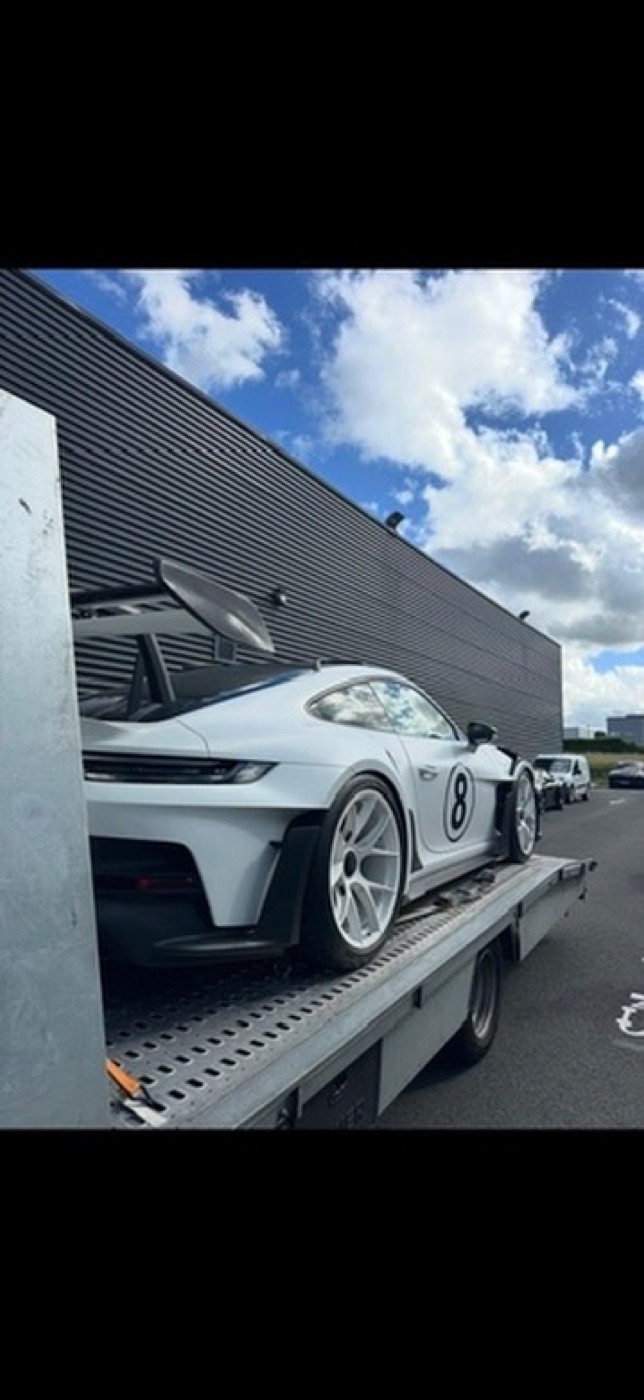 Porsche 911 GT3 RS numéro 8